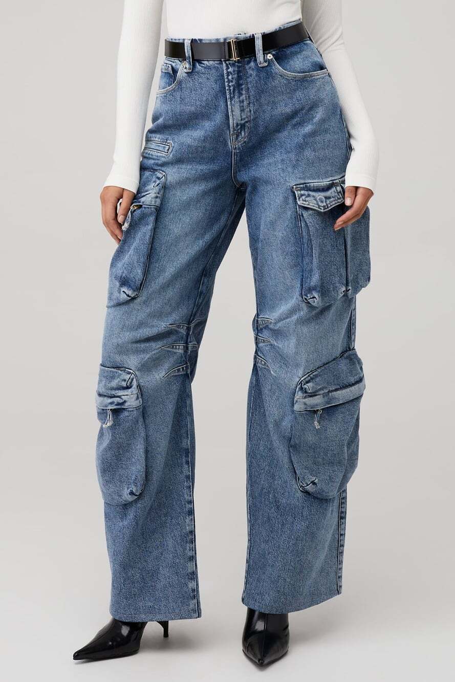 Good American Women's Size 4/27 Blue Denim Denim Cargo Baggy Jeans 37" Inseam